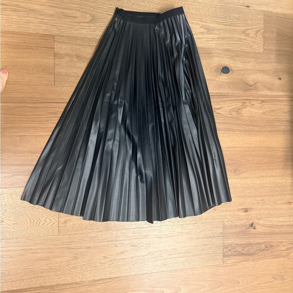 COS Black Pleated Faux-Leather Midi Skirt